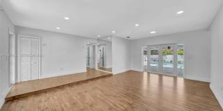 15010 NE 7th Ave Gallery 15
