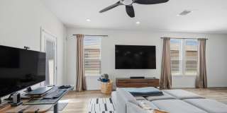*COMING SOON* Kitchen Lovers Dream – Tons of Cabinet Space & Included Appliances! Gallery 8