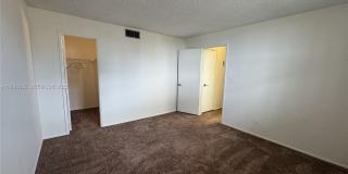 1731 SE 15th St Gallery 10