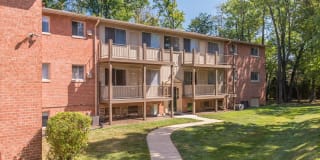 Layton Hall Apartments Gallery 19