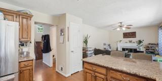 4020 BLUE SLATE Drive Gallery 12