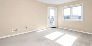 3250 Fairfield Avenue Gallery 13