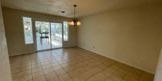 Three-Bedroom Pool home located in Ormond Beach Gallery 3