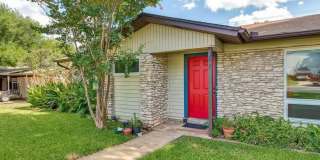 1703 Rockbridge Ter- spacious 3 bed ion a large lot, great central location. Gallery 4