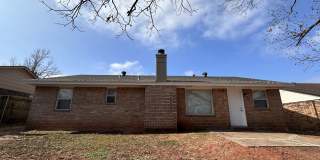 4700 Clendon Way Gallery 10