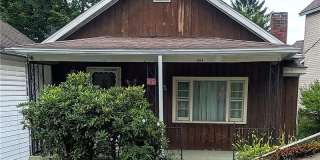 528 Hoffman Avenue Gallery 1