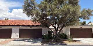 single-story townhouse 3-bedroom, 2-bath Gallery 3