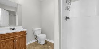1602 W Elm Street Gallery 6