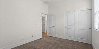 20579 W Edgemont Avenue Gallery 14
