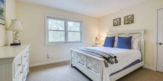 18 LAKESIDE LN Gallery 16