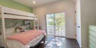 Furnished! In town! Walk to everything! Recently updated! Furnished! In town! Walk to everything! Recently updated! Gallery 11