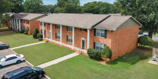 Waterford Square Gallery 10