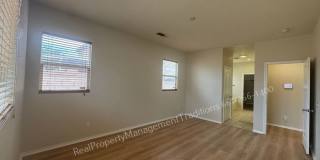 44248 27th Street East Gallery 14