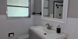 5330 11th Avenue North Gallery 21