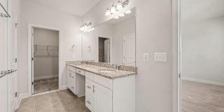 1900 GREENBRIAR HALL Road Gallery 21
