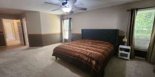 Gorgeous 4 Bedroom Home For Rent in Avon Gallery 45