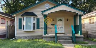 Refreshed 3 Bedroom Home with Partially Fenced In Yard, Available NOW! Gallery 1