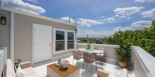 832 19TH Street NE unit: C 832 19TH Street NE unit: C Gallery 1