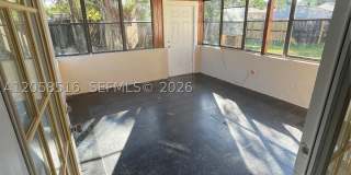1810 SW 64th Ter Gallery 12