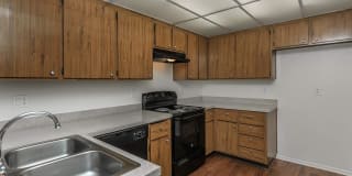 Ridgewood Village Apartment Homes Gallery 39