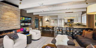 825 E Hopkins Avenue unit: 2N Gallery 4