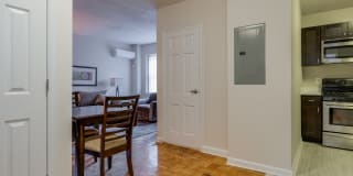 Harvard Village Gallery 39