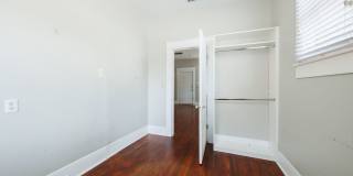 AVAILABLE AUGUST: Prime Location - 3 BR / 1 BA home located in Downtown and Walk to UT Gallery 31