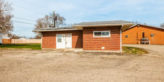 4609 South Madison Street Gallery 1