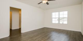 Kinsman Pointe Gallery 19