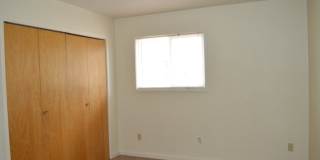 Large home with additional garage! Gallery 10
