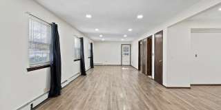 12 Greenlawn Road Gallery 12