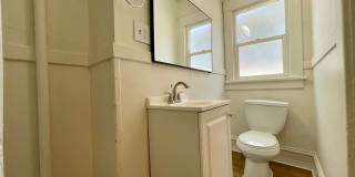 Adams Apartments Gallery 14