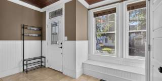 21 E REDMAN Avenue Gallery 7