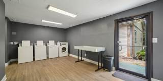 The Onyx Hoover Apartments Gallery 9