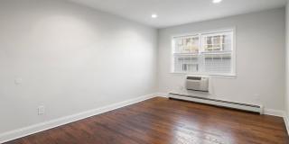 48 Roseland Avenue Gallery 27
