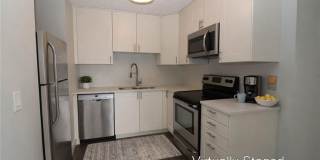 2083 NE Collins Circle Gallery 4