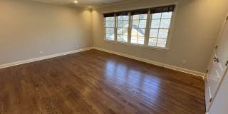 1092 McLynn Avenue NE Gallery 29