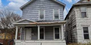 616 7th Street Gallery 1