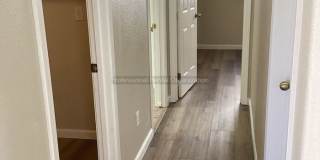 2921 West Creek Lane Gallery 6