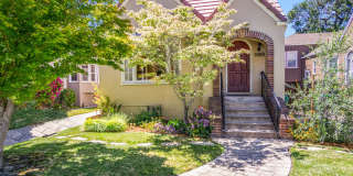 1809 Versailles Ave - 4+ bedroom | 3.5 bathroom | Single family home Gallery 1