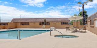 Private 2/2 Unit • Quiet Community • Prime North Phoenix Location Gallery 1