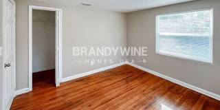 1001 Fields Road Gallery 15