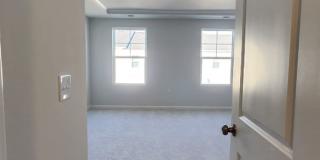 Spacious 3BR, 2 Car Garage Townhome in Raleigh Gallery 24