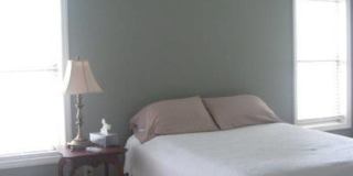 Room in 2 Bedroom Home at Sunpointe Dr Gallery 1