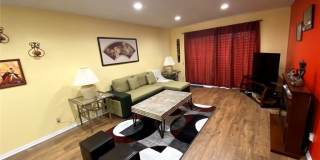 250 E San Jose Gallery 9