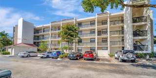 117 Lake Emerald Dr Gallery 1