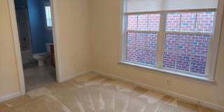 3 Bed 2.5 Bath Townhouse Gallery 23