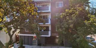 2252 Parker Street Gallery 7