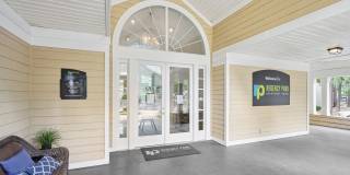 Affordable Housing - Regency Park Apartment Homes Gallery 44