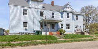 205 W Cambridge St Gallery 1